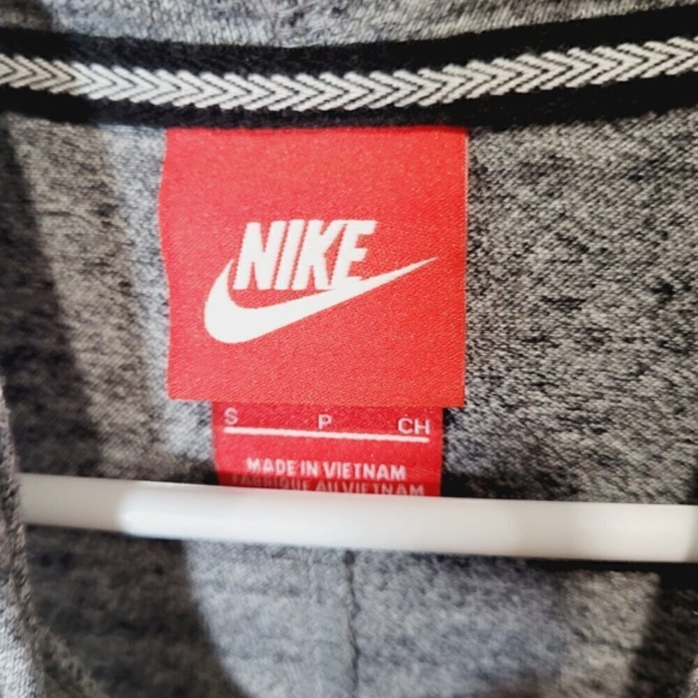 Nike Vntg Just do it lightweight UO hoodie - Picture 4 of 6